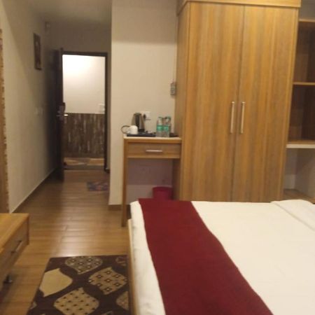 Hotel President Bharwain Dış mekan fotoğraf
